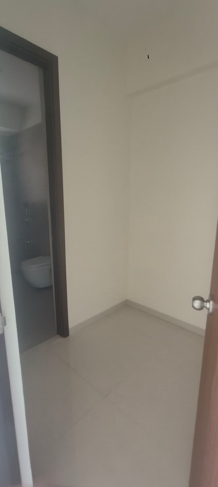 Bedroom, kapur bawdi 3.5 Bedroom 1600 Sq.Ft. Apartment In Kapur Bawdi Thane 9554880