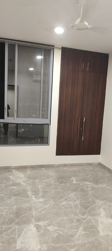 Bedroom in 3 BHK Apartment at Piramal Vaikunth, Balkum Pada – for Rent