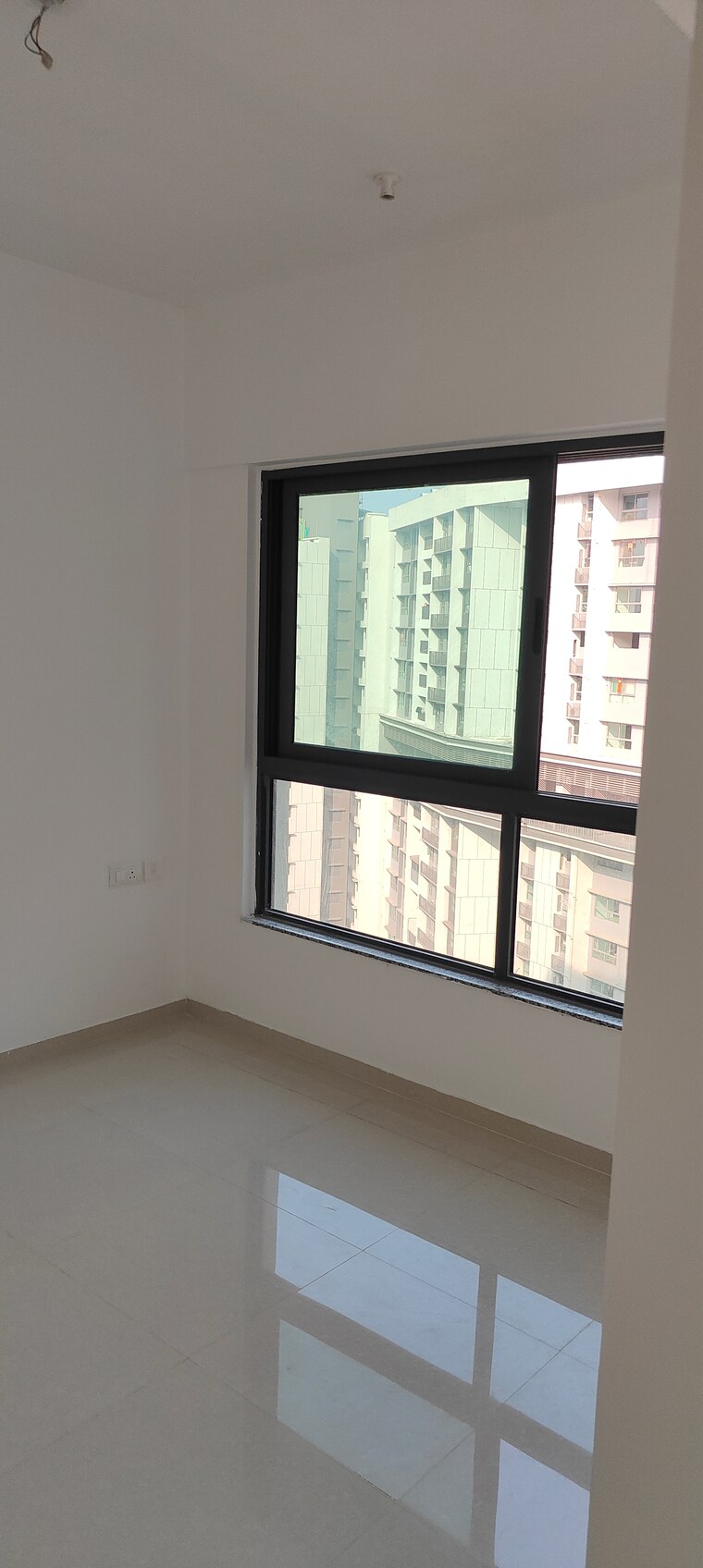 Bedroom, kalpataru-immensa 2 Bedroom 850 Sq.Ft. Apartment In Kolshet Road Thane 9554882