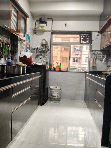 Kitchen in  Pg at Ghatkopar East – for Rent
