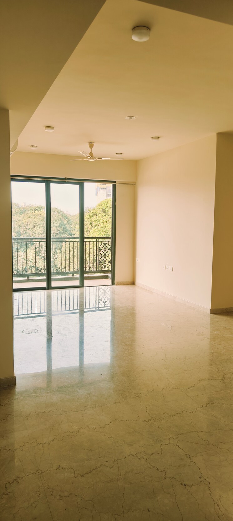 Living Room, lodha-sterling 3 Bedroom 1500 Sq.Ft. Apartment In Kolshet Road Thane 9554900