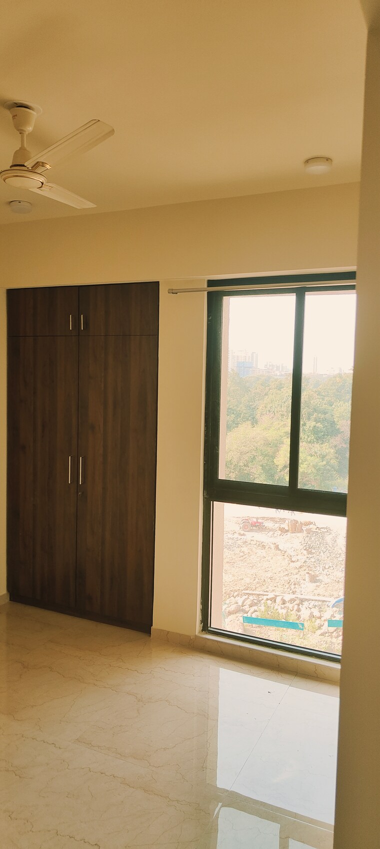 Bedroom, lodha-sterling 3 Bedroom 1500 Sq.Ft. Apartment In Kolshet Road Thane 9554900