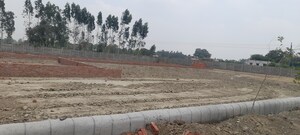 Plot Area in  Plot at Gosainganj – for Sale