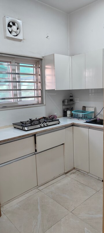 Kitchen in 3 BHK Builder Floor at Ansal Plaza Gurgaon, Palam Vihar – for Sale