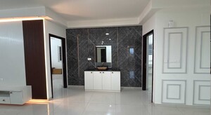 Room in 3 BHK Apartment at Rajapushpa Provincia, Narsingi – for Rent