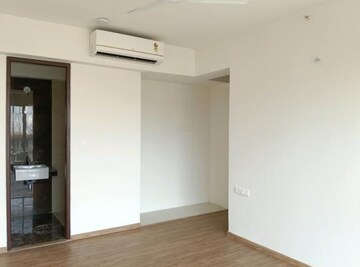 Bedroom in 2 BHK Apartment at Indiabulls One Indiabulls, Pokhran Road No Two – for Rent