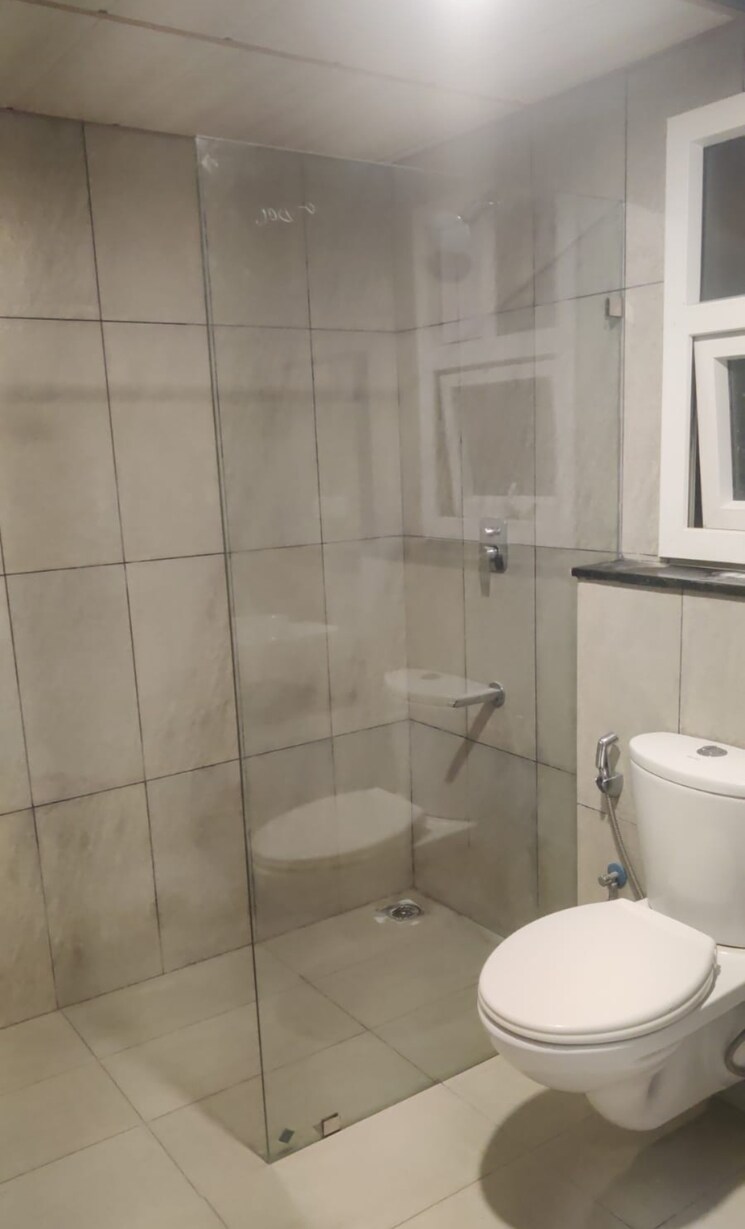 Bathroom, prestige-high-fields 3 Bedroom 1492 Sq.Ft. Apartment In Gachibowli Hyderabad 9554926