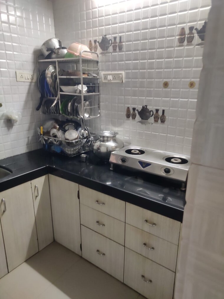 Kitchen, om-chs-santacruz 1 Bedroom 330 Sq.Ft. Apartment In Santacruz East Mumbai 9554928