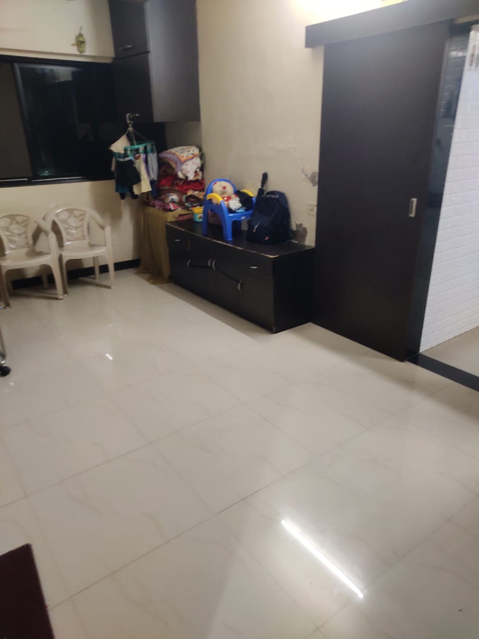 1 BHK 330 Sq.Ft. Apartment in Om CHS Santacruz