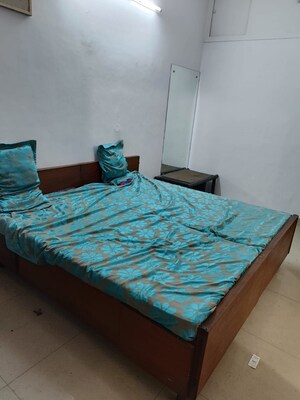 1 RK Independent House For Rent in Sector 56
