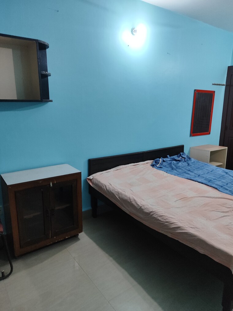Bedroom, rwa-apartments-sector-26 1 RK 410 Sq.Ft. Apartment In Sector 26 Noida 9554962