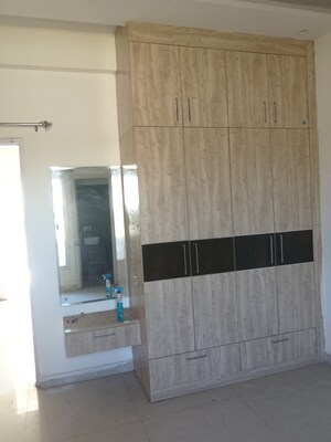 Room in 3 BHK Builder Floor at Dhakoli – for Rent