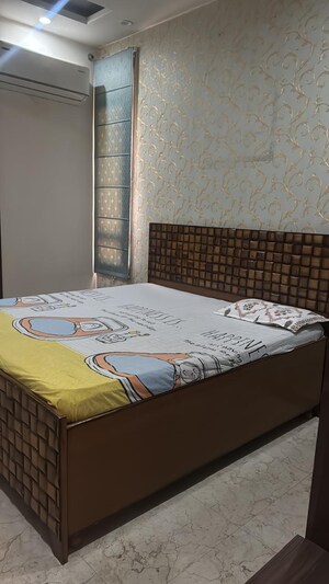 Bedroom in 3 BHK Builder Floor at Dhakoli – for Rent
