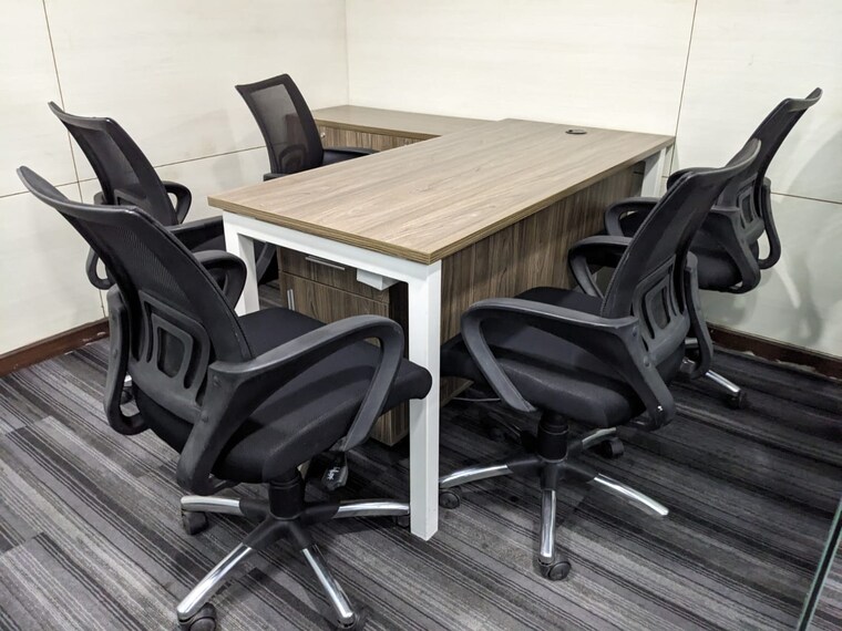 Gym, urbtech-trade-centre Commercial Office Space 500 Sq.Ft. In Sector 132 Noida 9555012