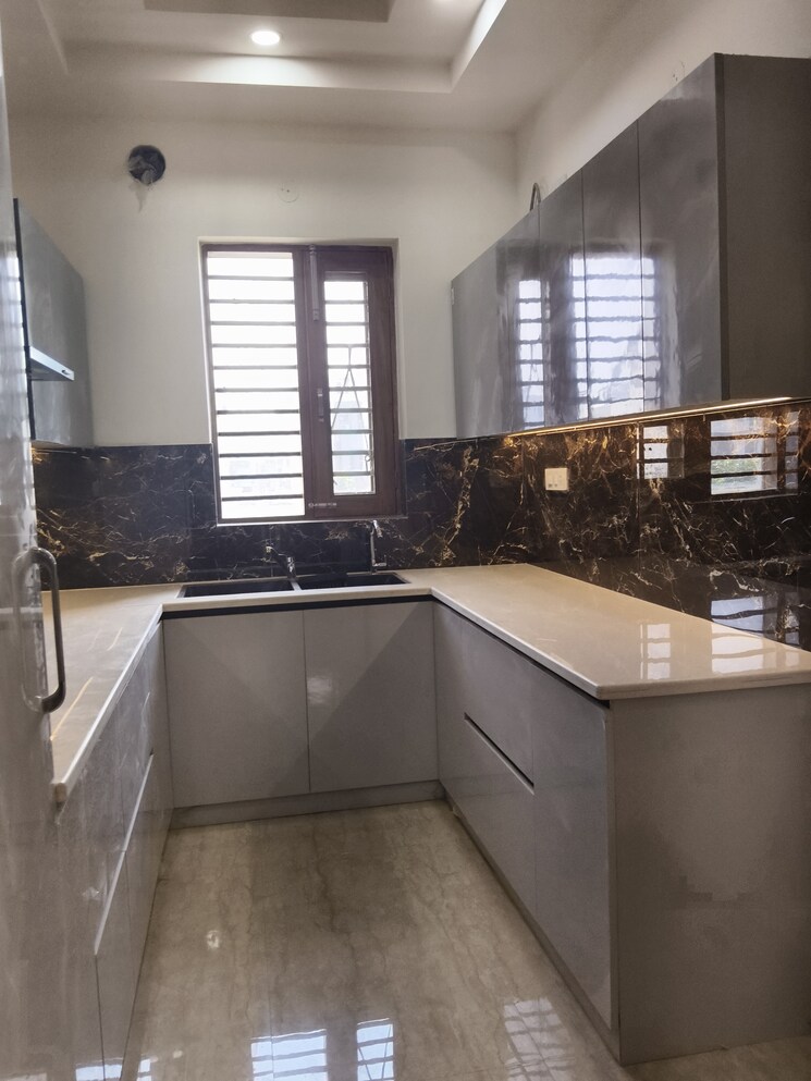 Kitchen, bptp-princess-park 2 Bedroom 795 Sq.Ft. Apartment In Sector 86 Faridabad 9555016