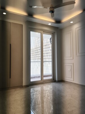 Room in 4 BHK Builder Floor at BPTP Eden Estate, Sector 81 – for Rent