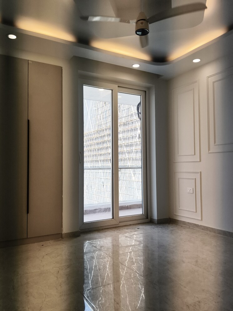 Room, bptp-eden-estate 4 Bedroom 275 Sq.Yd. Builder Floor In Sector 81 Faridabad 9555018