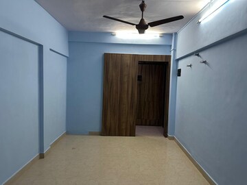 Room in 1 BHK Apartment at Rajesh Park View, Santacruz East – for Rent