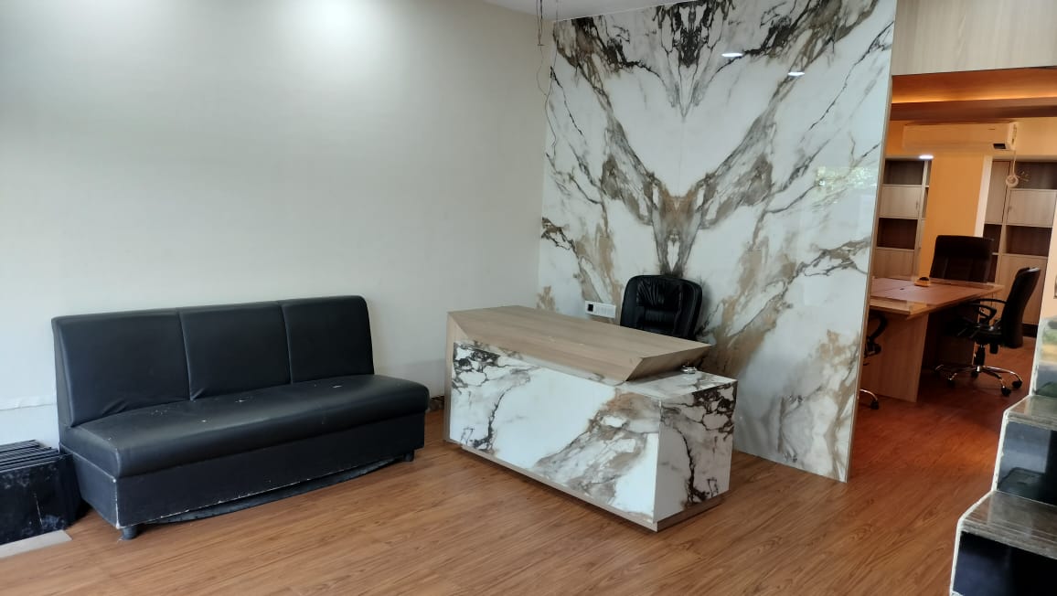 Office Space For Rent in Independent Buliding 