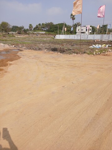  Plot For Sale in SR Eco Park, Nadergul