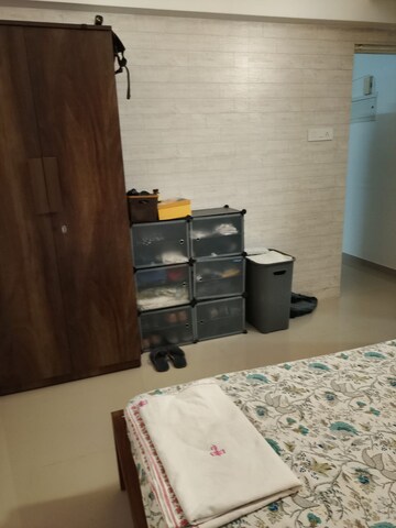 Team Area in 1 BHK Apartment at Ecohomes Nai Roshni, Andheri East – for Rent