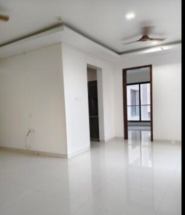 Room in 4 BHK Apartment at Supreme Belmac Residences, Kalyani Nagar – for Sale