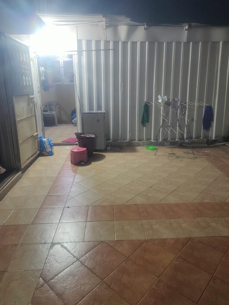 Bathroom, mahalaxmi-vihar 2 Bedroom 2000 Sq.Ft. Penthouse In Vishrantwadi Pune 9555085