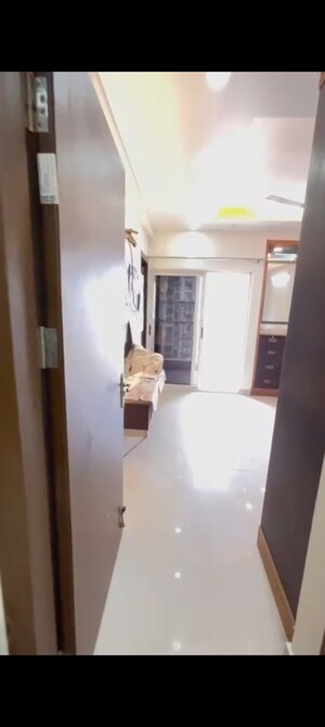 Room in 3 BHK Apartment at VVIP Addresses, Raj Nagar Extension – for Rent