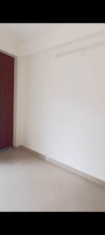Room in 3 BHK Apartment at VVIP Addresses, Raj Nagar Extension – for Rent
