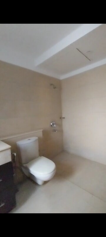 Bathroom in 3.5 BHK Apartment at Emaar The Palm Springs, Sector 54 – for Sale
