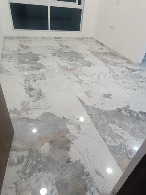 Room in 2 BHK Apartment at Sai Mangal Ajoy CHS, Kandivali West – for Sale