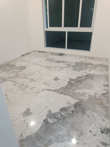 Room in 2 BHK Apartment at Sai Mangal Ajoy CHS, Kandivali West – for Sale