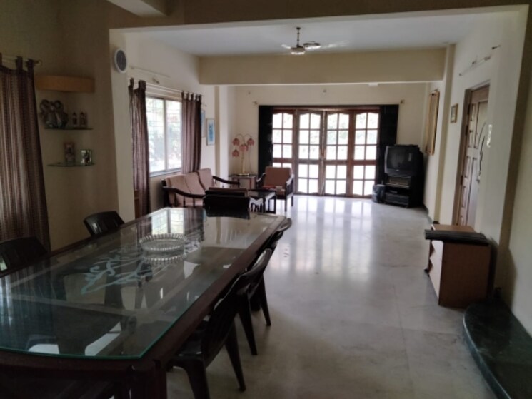 undefined, senapati bapat road Pg For Girls In Senapati Bapat Road 9555135