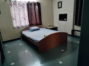  Pg For Rent in Senapati Bapat Road