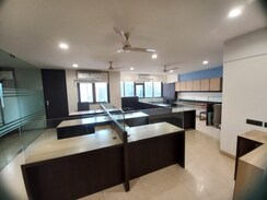 Office Space For Sale in Marine Lines