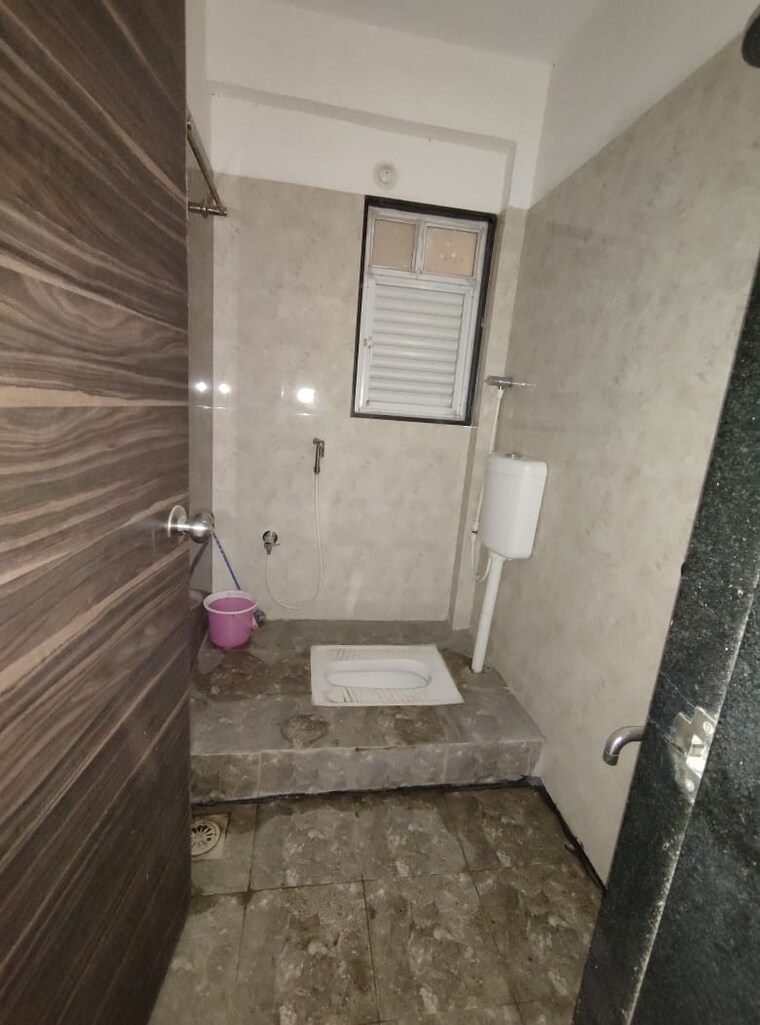 Bathroom, wadhwani-sai-paradise 1 Bedroom 522 Sq.Ft. Apartment In Punawale Pune 9555167