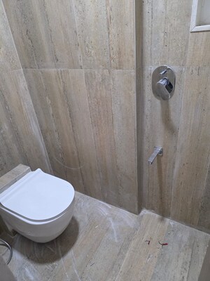 Bathroom in 1 BHK Apartment at Chembur – for Rent