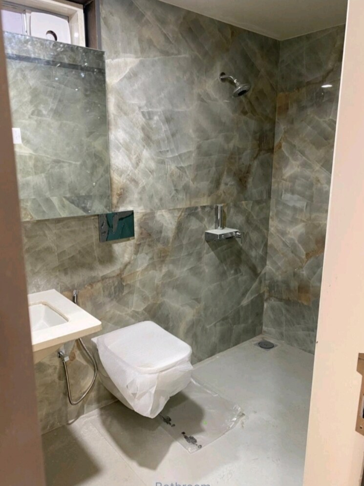 Bathroom, shubham-athena 2 Bedroom 626 Sq.Ft. Apartment In Ghatkopar East Mumbai 9555226