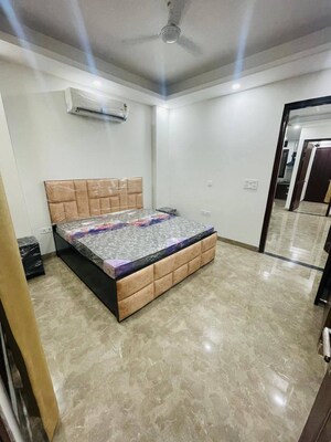 2 BHK Builder Floor For Rent in Chattarpur