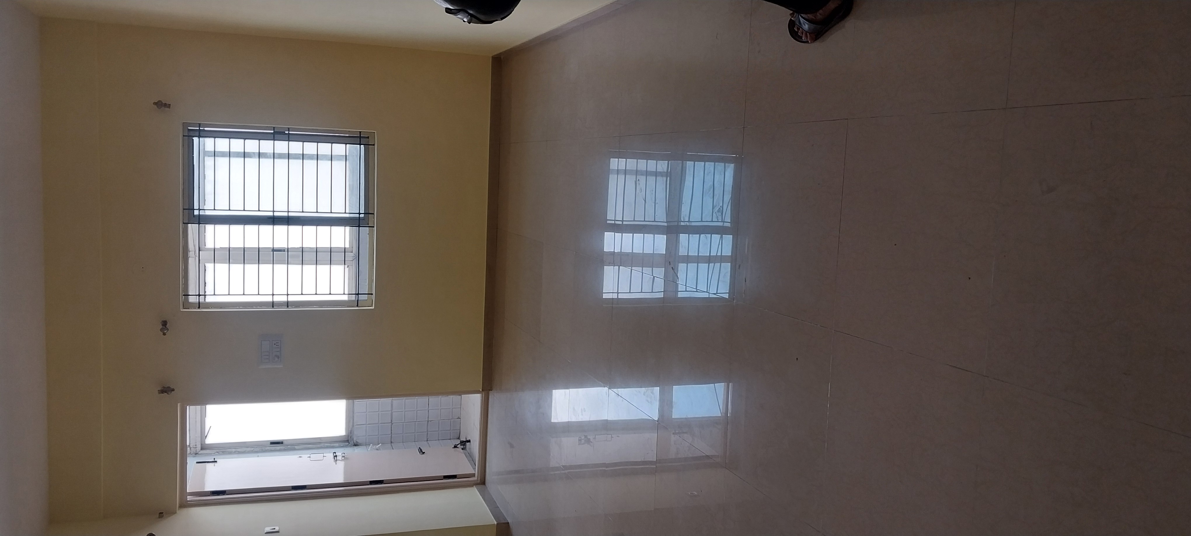 2 BHK Apartment For Sale in S N Godown Property 