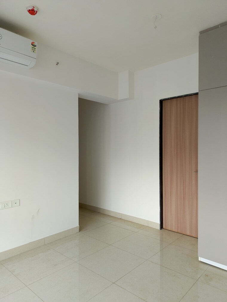 Room, godrej-golf-meadows 1 Bedroom 438 Sq.Ft. Apartment In Poyanje Navi Mumbai 9555247