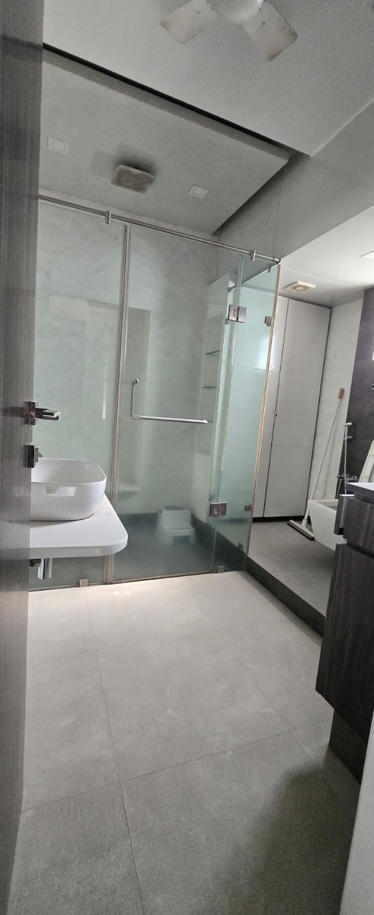 Bathroom, felicia-apartment 3 Bedroom 1300 Sq.Ft. Apartment In Pali Hill Mumbai 9555295