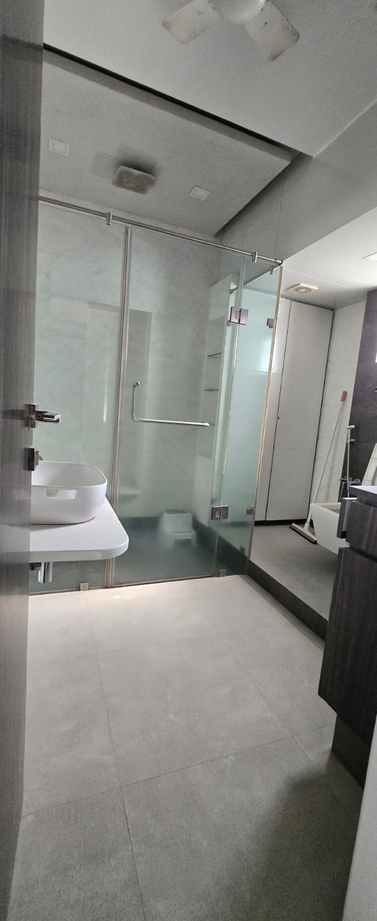 Bathroom, felicia-apartment 3 Bedroom 1300 Sq.Ft. Apartment In Pali Hill Mumbai 9555295
