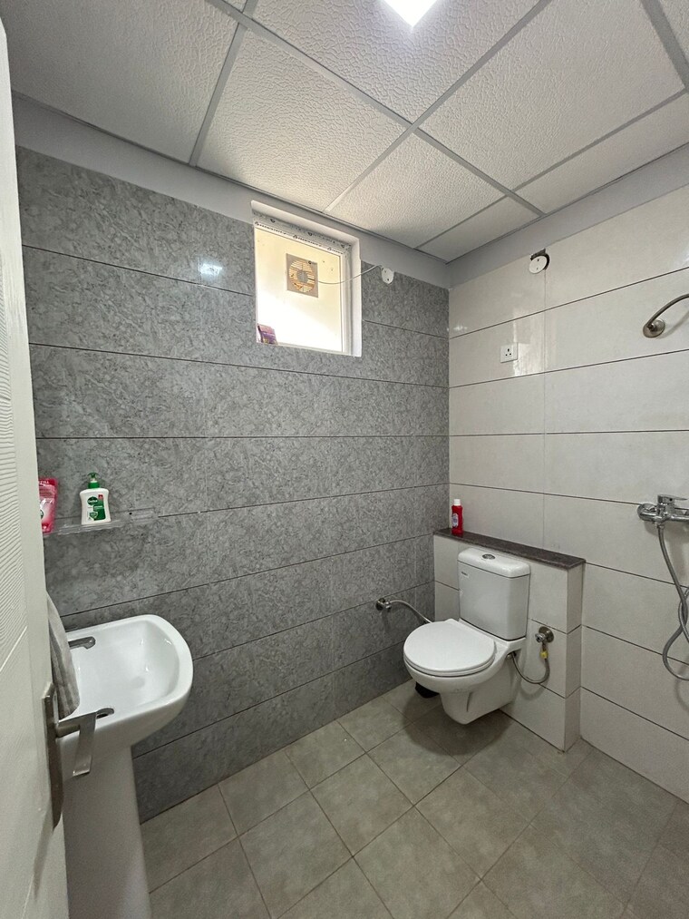 Bathroom, md-leafstone-apartments 2 Bedroom 1250 Sq.Ft. Apartment In Patiala Road Zirakpur 9555264