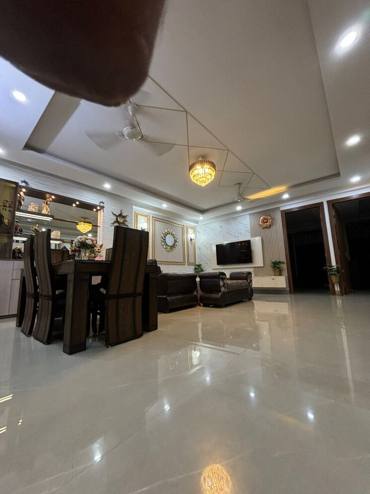 Living Room, saket 3 Bedroom 1500 Sq.Ft. Builder Floor In Saket Delhi 9555265