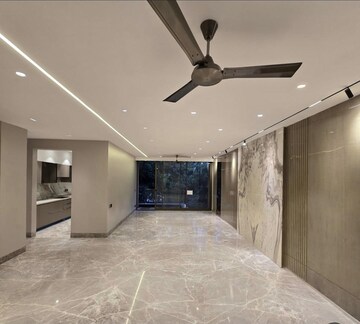 Kitchen in 3.5 BHK Builder Floor at Ireo City Plots, Sector 60 – for Sale