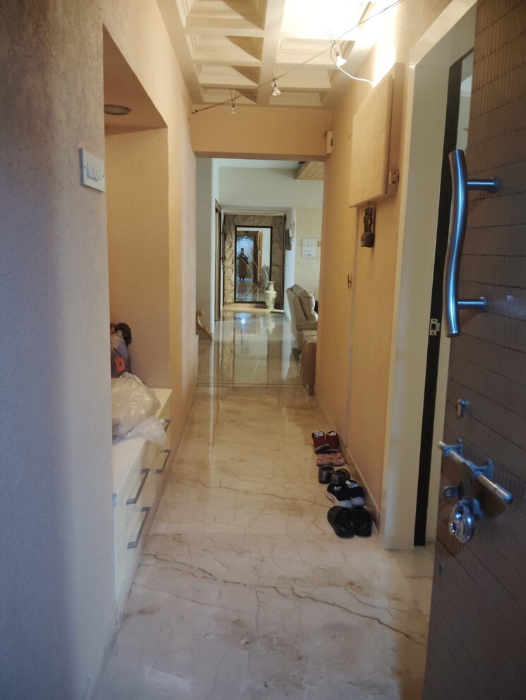 undefined, gabbana-apartment 3 Bedroom 1500 Sq.Ft. Apartment In Khar West Mumbai 9555338