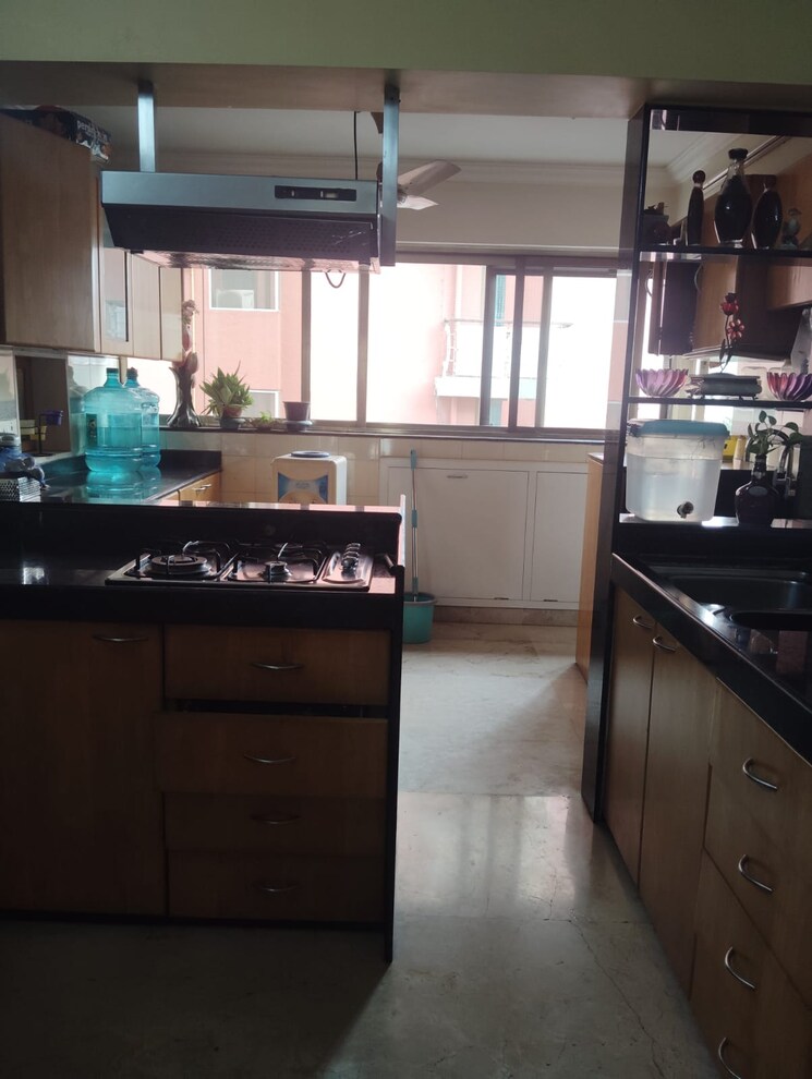 Kitchen, gabbana-apartment 3 Bedroom 1500 Sq.Ft. Apartment In Khar West Mumbai 9555338