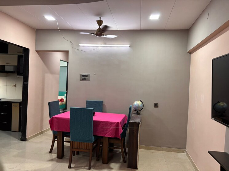 Master Bedroom, om-sai-plaza 2 Bedroom 600 Sq.Ft. Apartment In Ghodbunder Road Thane 9555337