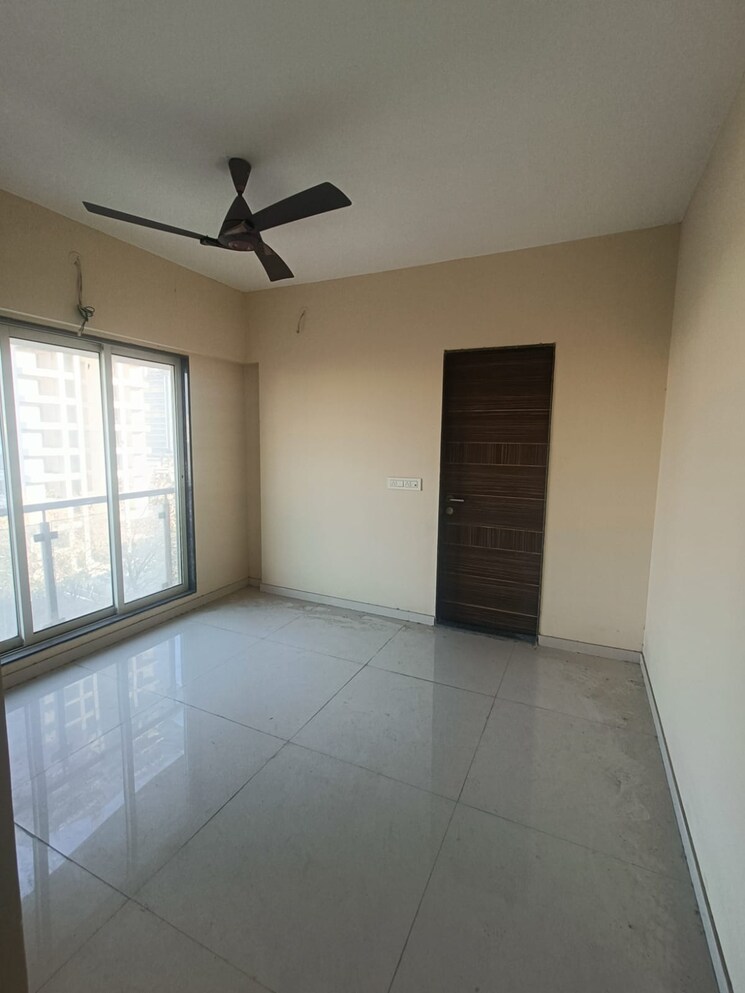 Room, sahajanand-athena 1 Bedroom 388 Sq.Ft. Apartment In Goregaon West Mumbai 9555334